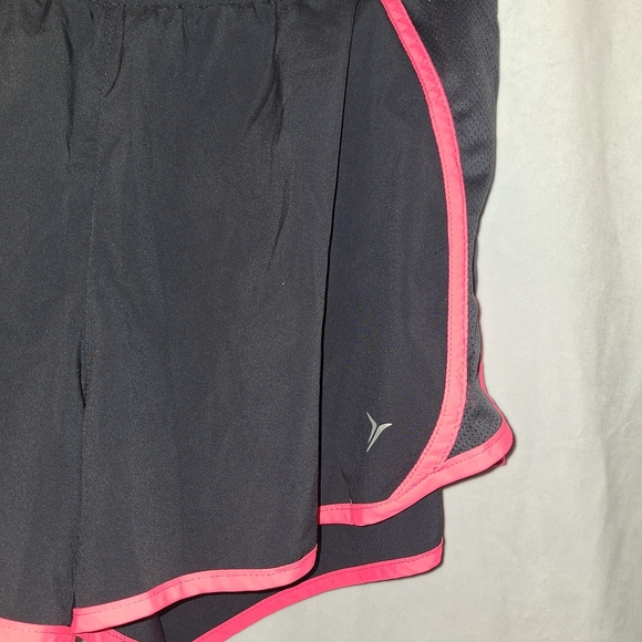 Old Navy Gray and Pink Athletic Shorts with Elastic Waistband - Picture 2 of 4